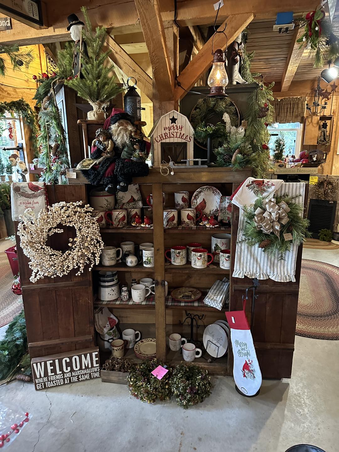 396714465_837740011480525_7301412721924737204_n Primitive Christmas Decor